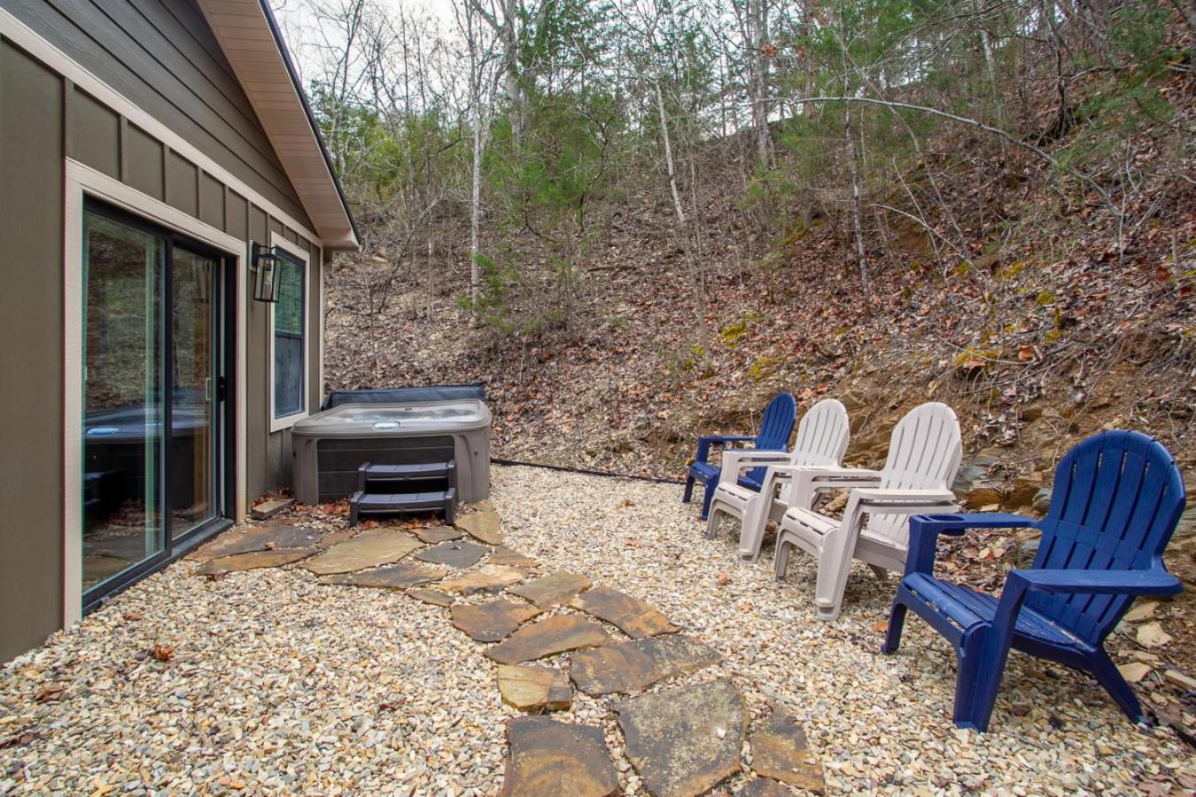 Whiskey Barrel W Hot Tub Arcade Game Fire Pit Villa Sevierville Eksteriør bilde