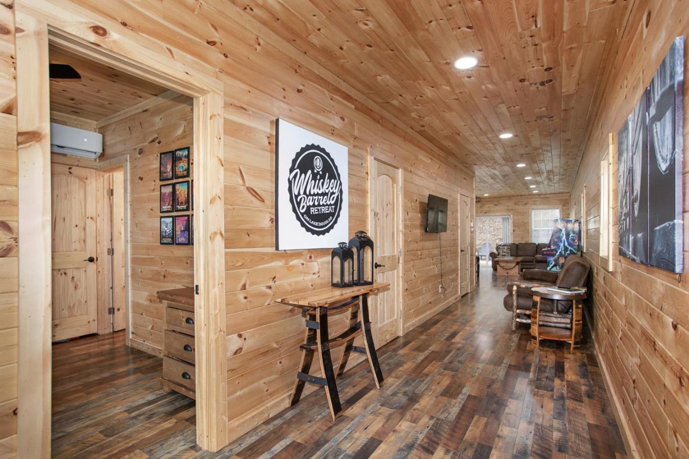 Whiskey Barrel W Hot Tub Arcade Game Fire Pit Villa Sevierville Eksteriør bilde